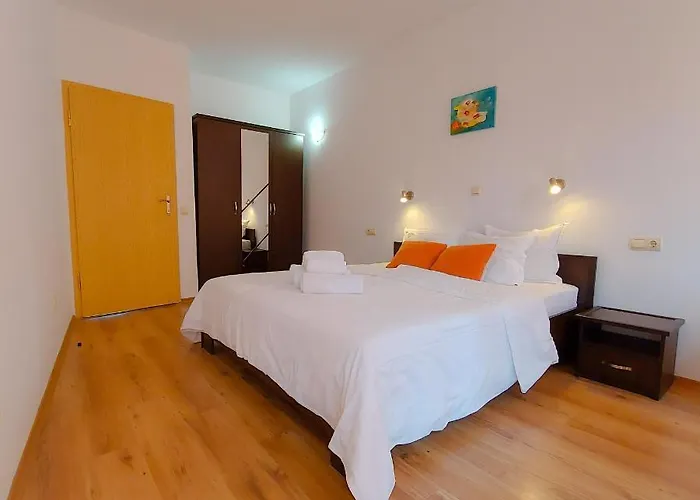 Sunny Апарт-готель