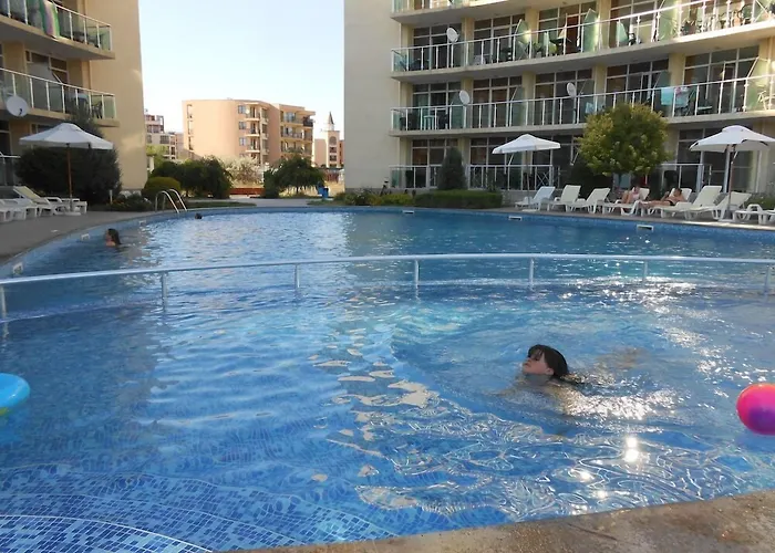 Апарт-готель Sunny Несебир