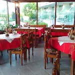Sunny Апартхотел