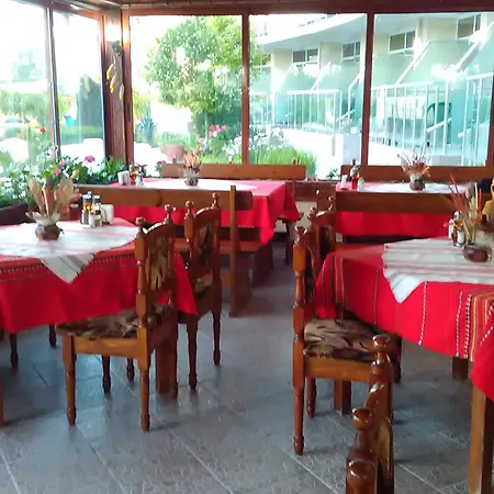 Sunny Апартхотел