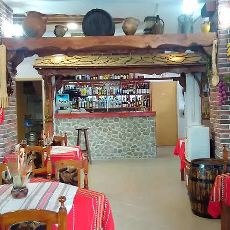 Sunny Апартхотел 3*