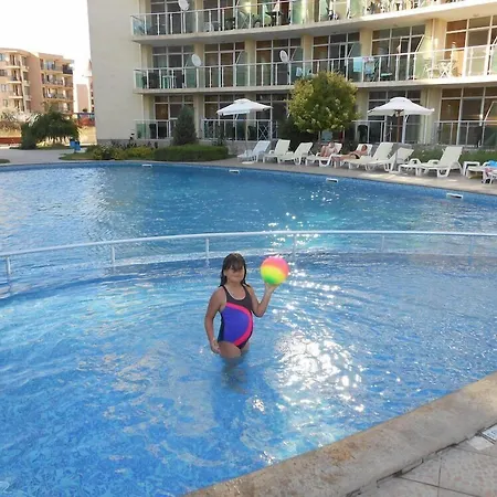 Апартхотел Sunny