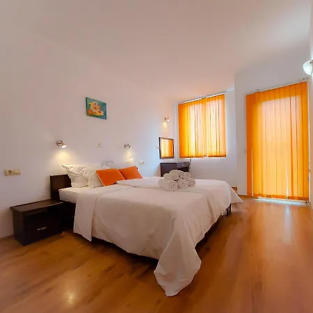 Hotel de apartamente Sunny 3*
