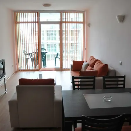 Sunny Апарт-отель Несебр